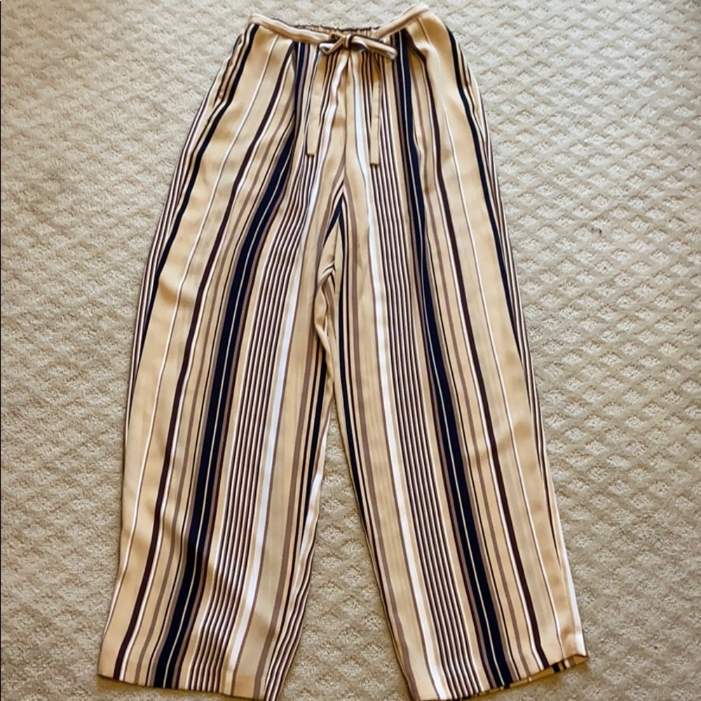 Casual Corner Flowy stiped pants 8